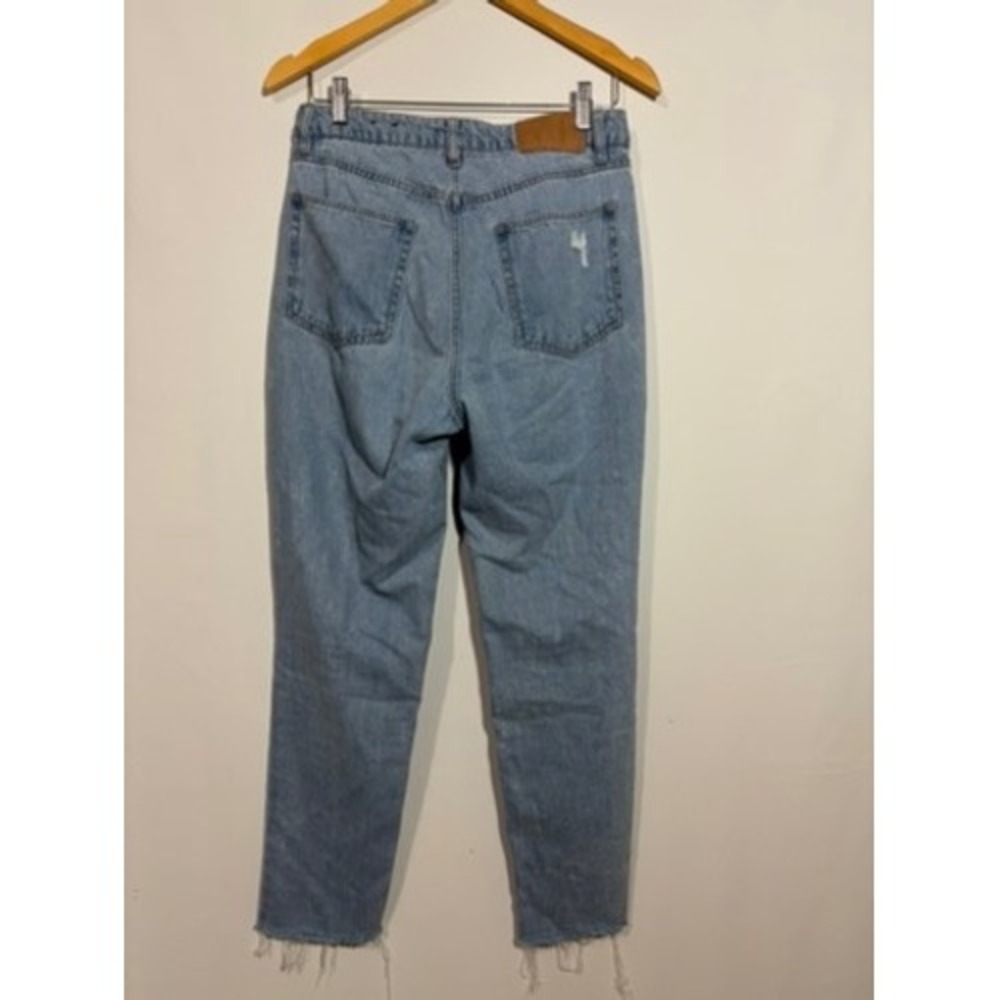 H&M Coachella Jeans Women 8 Blue Mom High Rise Distressed Ripped Raw Hem Denim - Picture 2 of 10